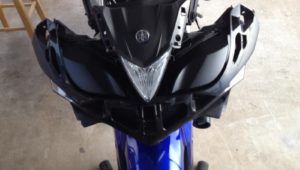 how to remove the windscreen yamaha r3