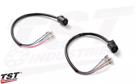 TST TURN SIGNAL PLUG 3-3 HARNESS CONVERTERS FOR TURN SIGNALS FOR YAMAHA - R3 / MT-03 / FZ-07 / MT-07 / XSR700 / R7